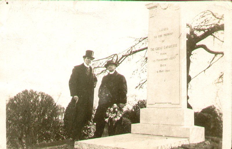 File:Lafayette memorial.jpg