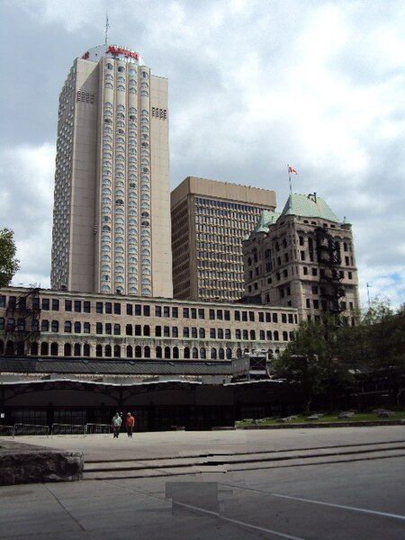 File:Montreal Marriot Hotel.jpg