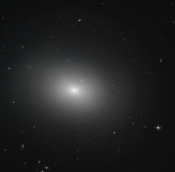 File:NGC 5982.png