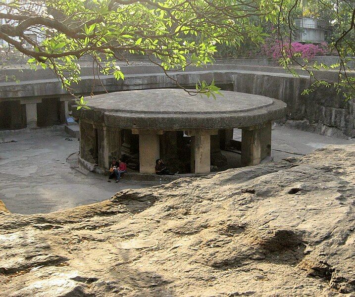 File:Pataleshwar cave temple.JPG