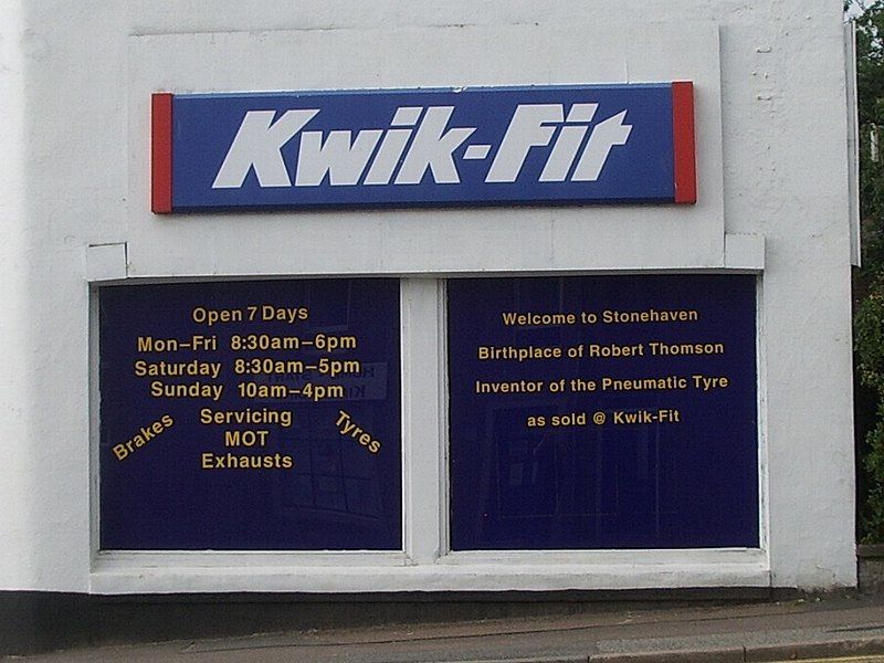 File:Stonehaven-kwikfit.jpg