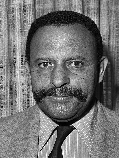 File:Yngwe Elstak (1975).jpg