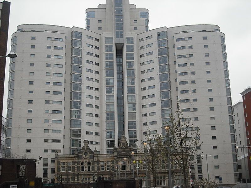 File:Altolusso Cardiff.JPG