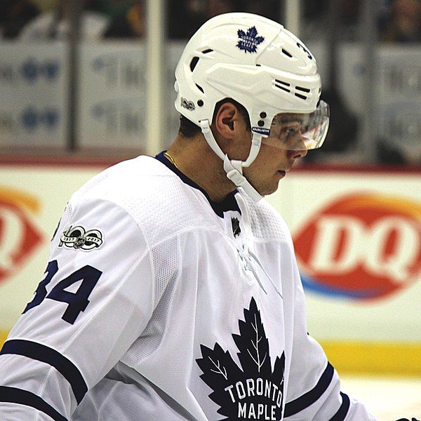 File:Auston Matthews 2017-12-09.jpg