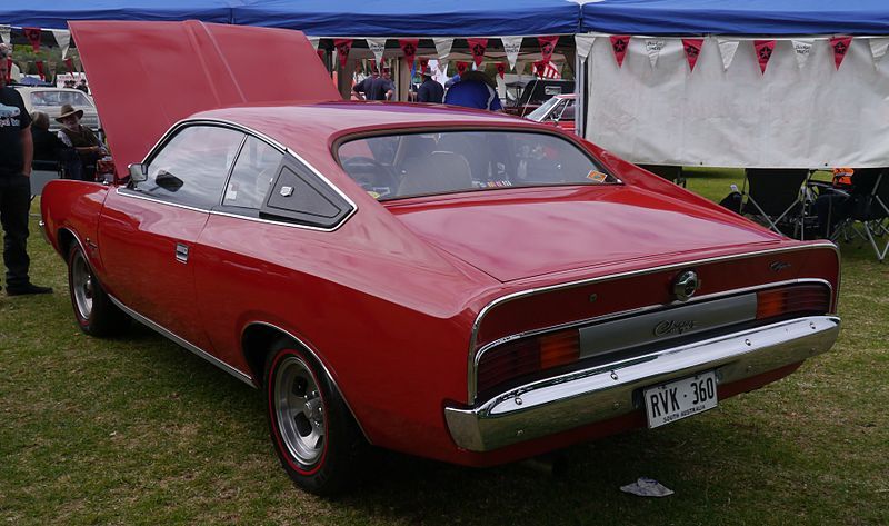 File:Chrysler Charger (16718799284).jpg