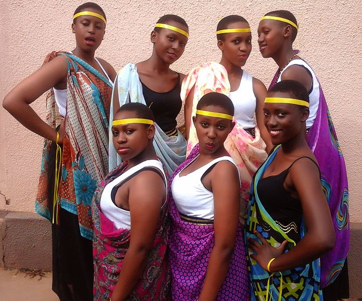 File:Dancers(Ankole).jpg