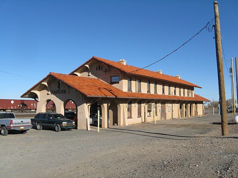 File:Depot, Vaughn NM.jpg