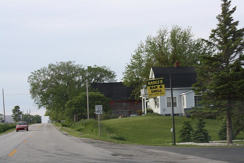 File:FontenoyWisconsinDowntown.jpg