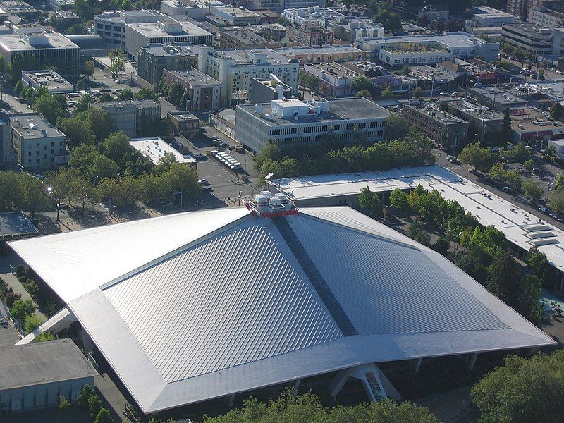 File:KeyArena Seattle.jpg