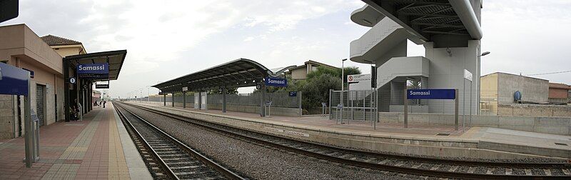 File:Samassi Station.jpg