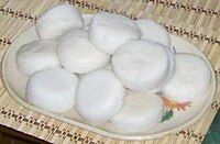 Idlis, steamed rice and black lentil cakes