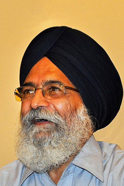 File:Surjit Patar.jpg