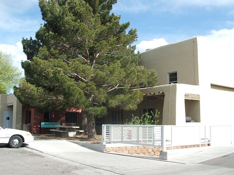 File:Unm fordutilitiescenter.jpg