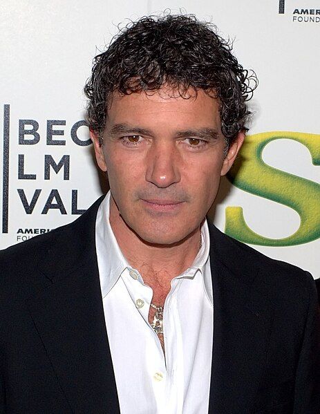 File:Antonio Banderas.jpg