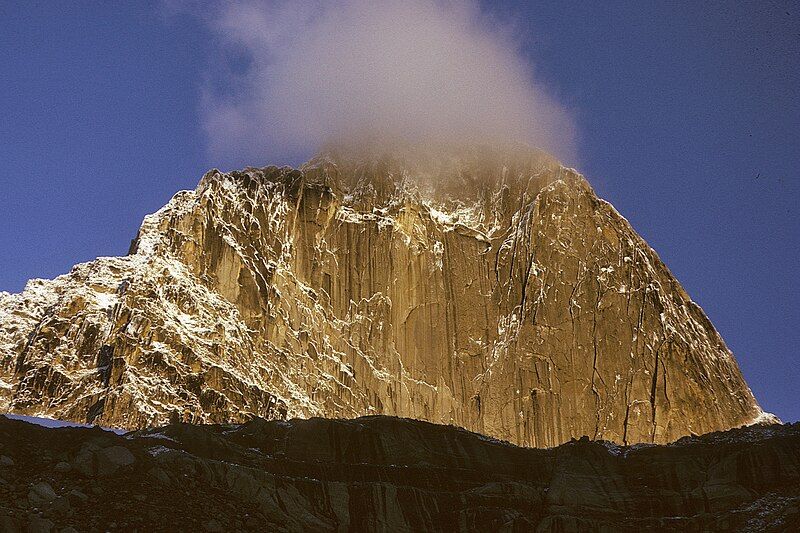 File:Bugaboo at sunrise.jpg