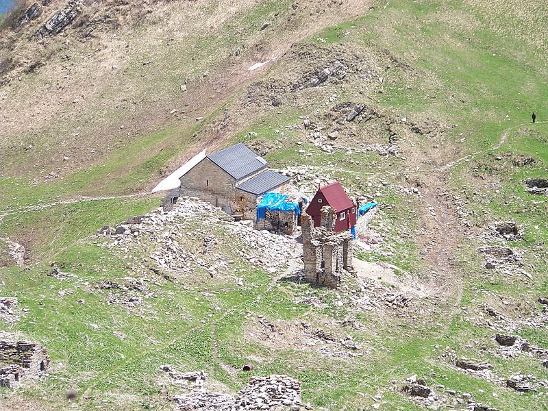 File:Church of Lomisa.jpg