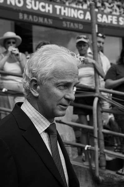 File:David Gower.jpg