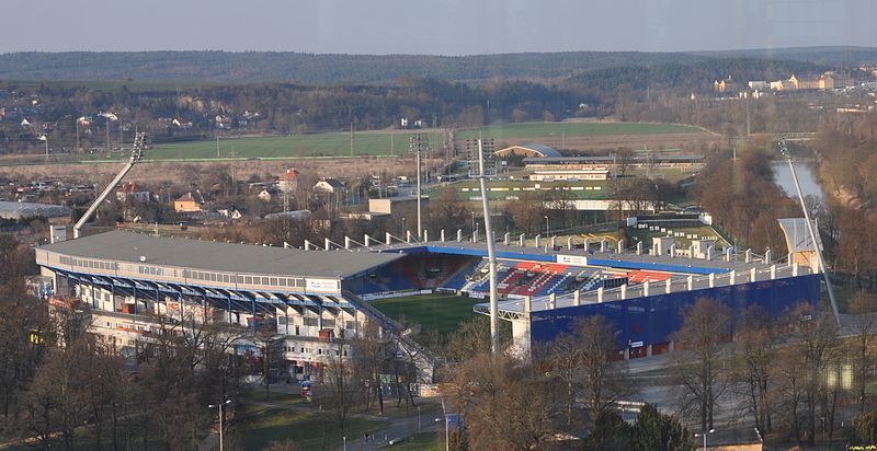 File:Doosan Arena Plzeň1.jpg