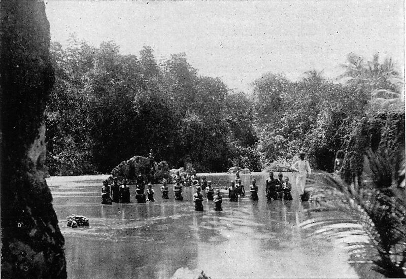 File:Fishing on Nauru.jpg