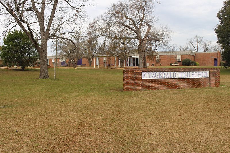 File:Fitzgerald High School.jpg