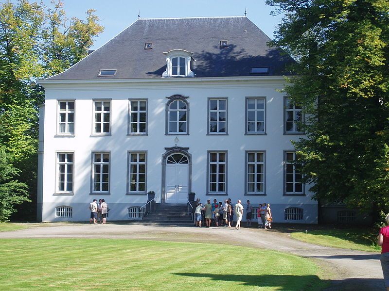 File:Hof van Massenhoven.JPG