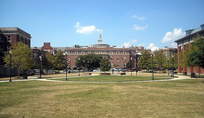 File:Howard University courtyard.jpg