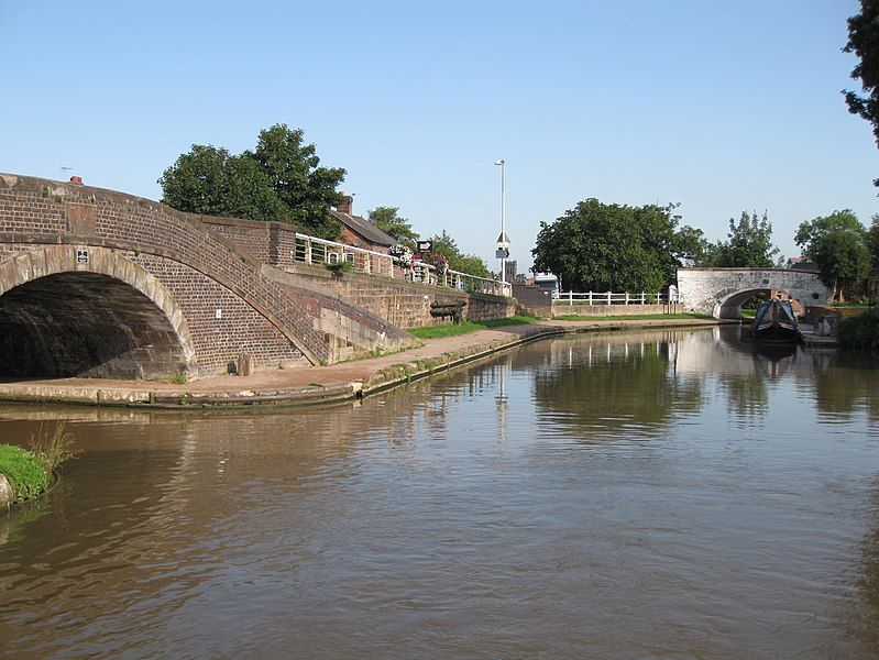 File:Junctiontrentandmerseymiddlewich.jpg