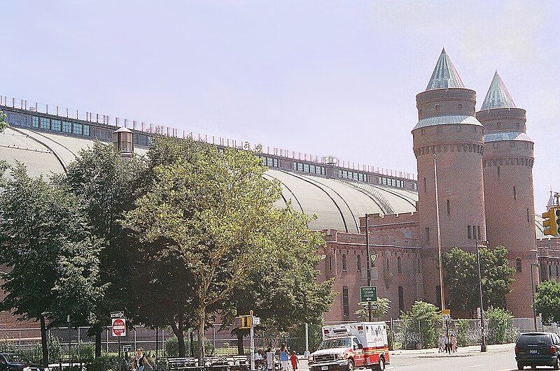 File:Kingsbridge Armory.jpg