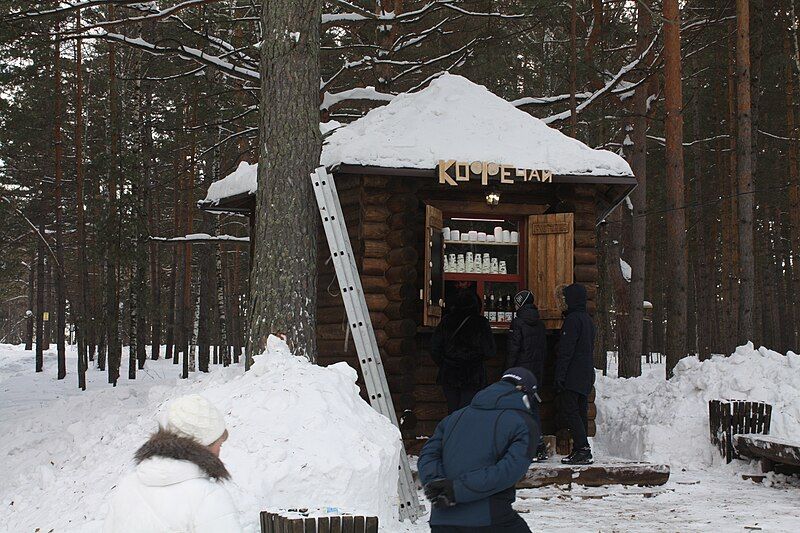 File:Kiosks, Novosibirsk 3.jpg