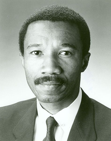 File:Kweisi Mfume.jpg