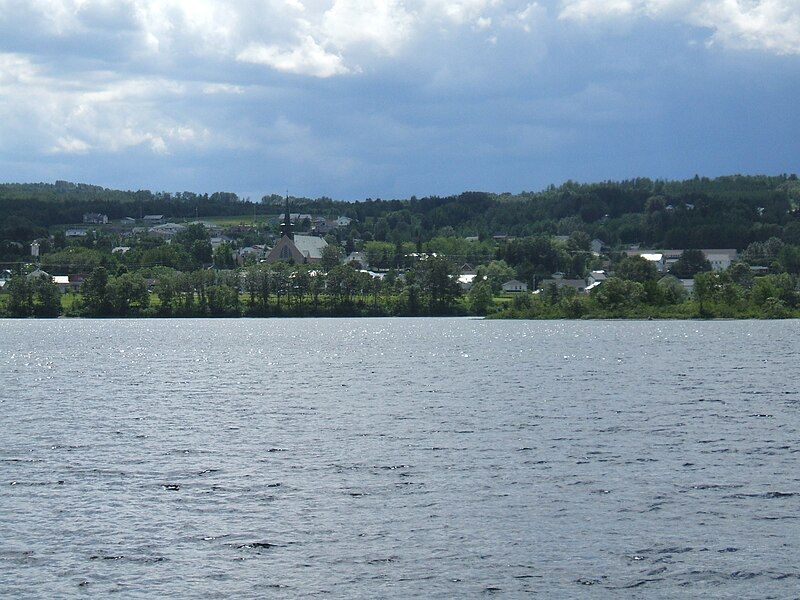 File:Lac-au-saumon.JPG