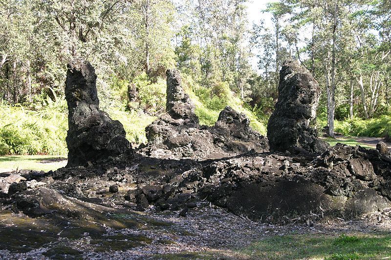 File:LavaTreeStateMonument.jpg