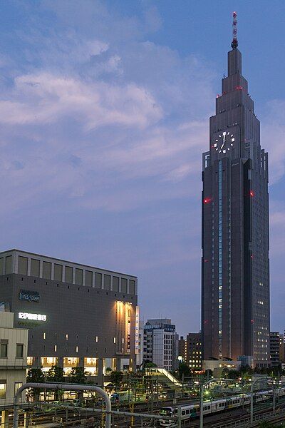 File:NTT-Docomo-Yoyogi-Building-03.jpg