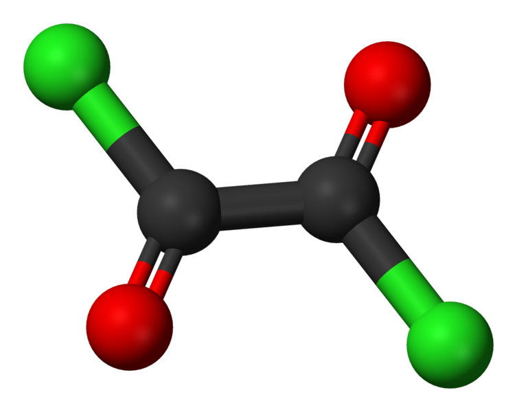 File:Oxalyl-chloride-3D-balls.png