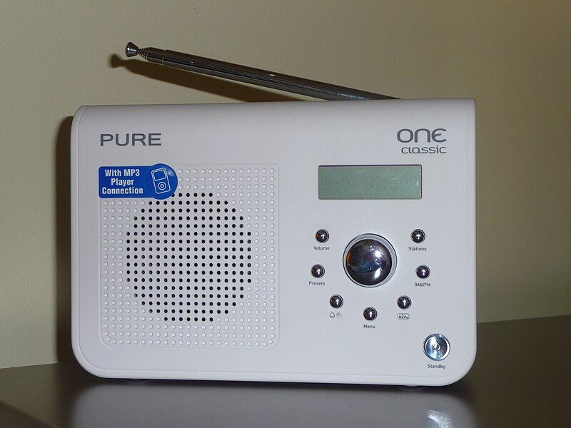 File:Radio DAB.JPG