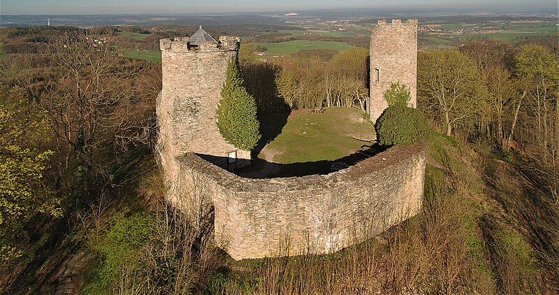 File:Ruine Ebersburg 2019.jpg