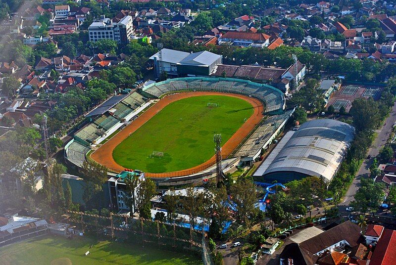 File:Stadion Siliwangi (26968401584).jpg