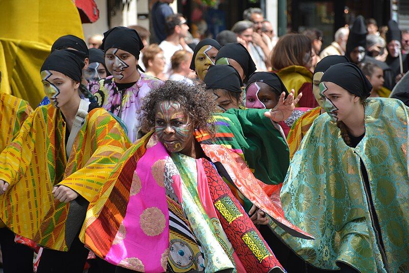 File:Zinneke Parade Brussel.jpg