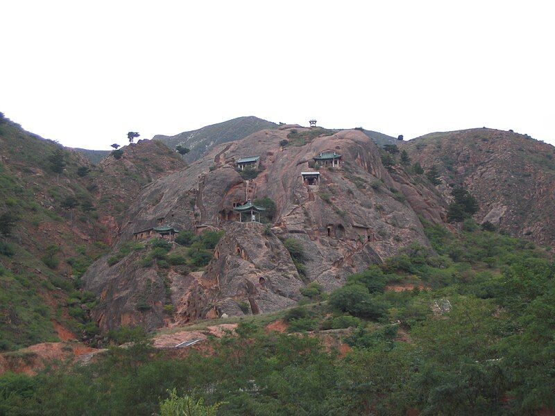 File:须弥山石窟.JPG