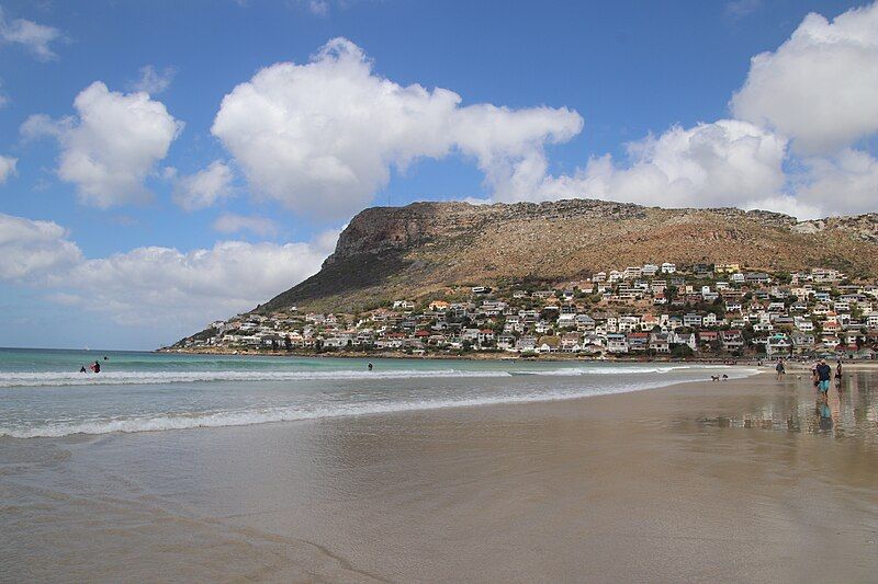 File:20180218 FishHoek-Beach.jpg