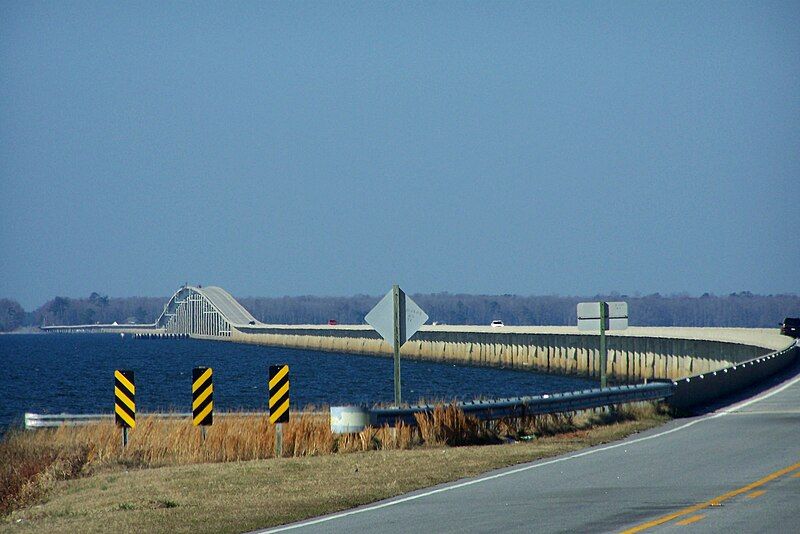 File:Albemarle Sound Bridge.jpg