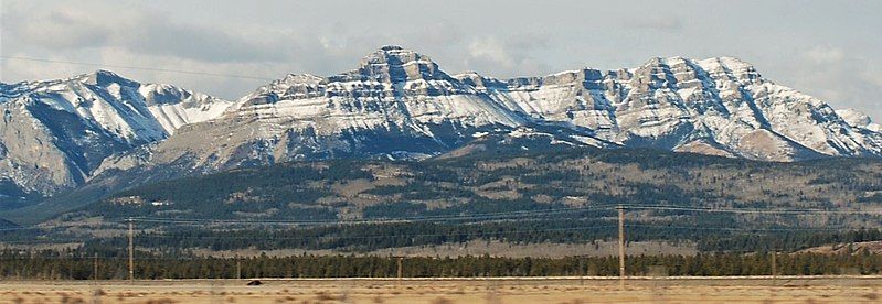 File:Association Peak, Alberta.jpg