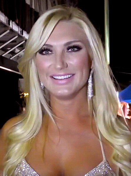 File:Brooke Hogan (2016).jpg