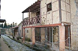 Stone infill called opus incertum by the Romans, The House of opus craticum, Herculaneum, Italy