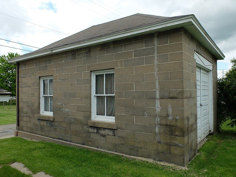 File:Christie House Museum-garage-side.jpg