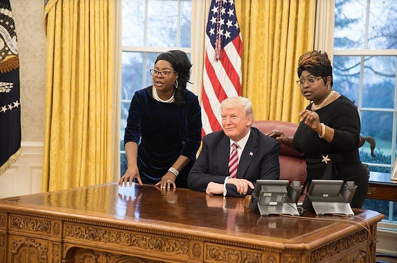 File:Diamond and Silk.jpg