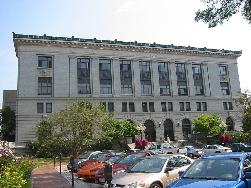 File:Duluth City Hall.jpg