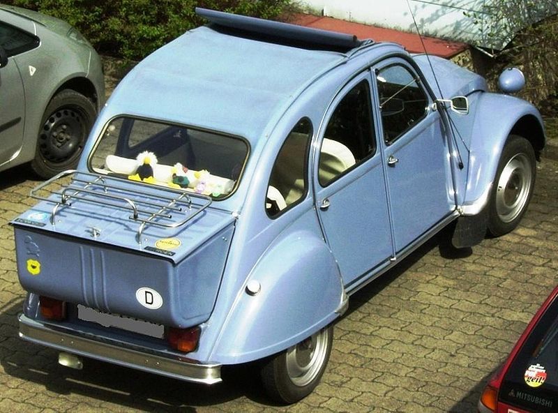 File:Ente2cv heckkoffer.jpg