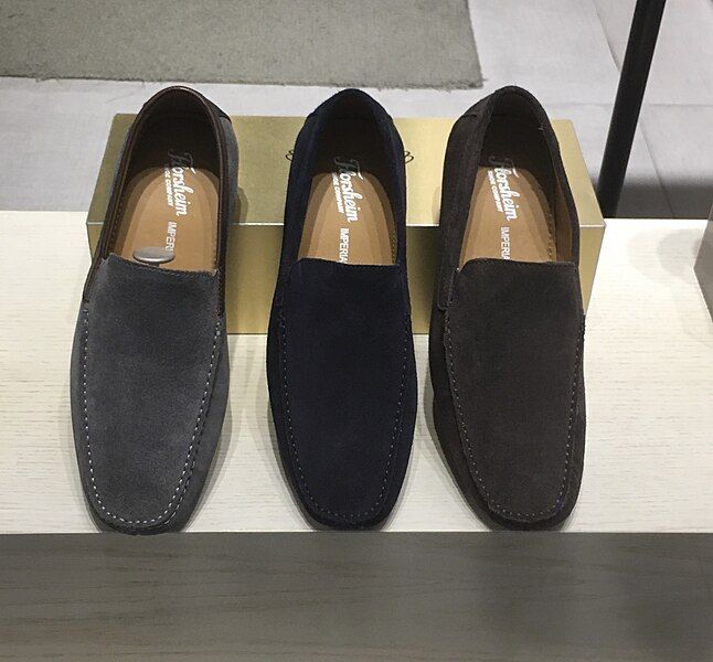 File:Florsheim Loafers.jpg