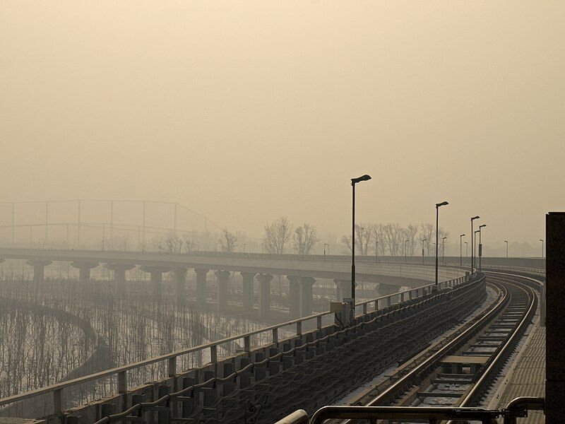 File:Gonghuasheng rail.jpg